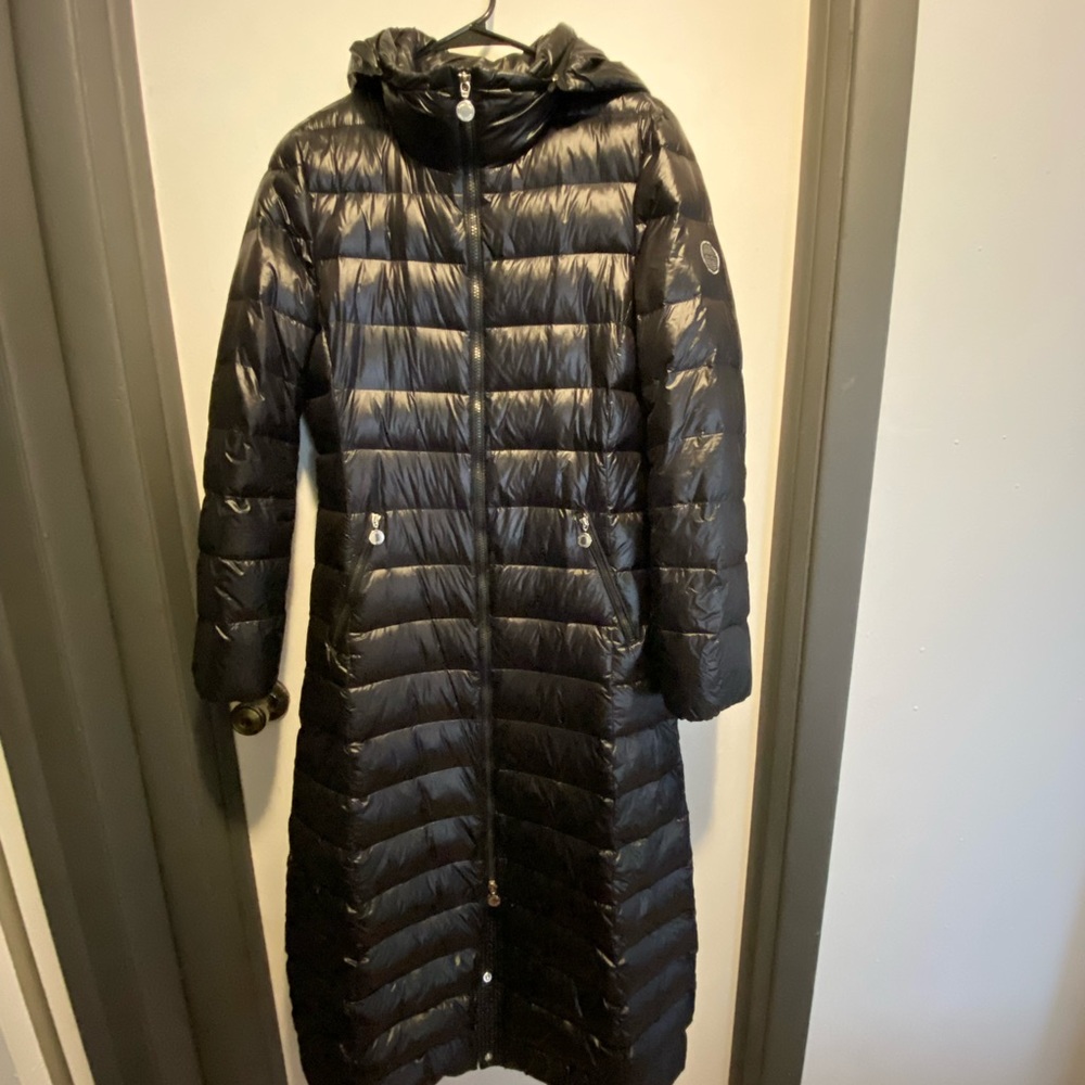 Calvin Klein Lightweight Premium Down long black coat. Size S